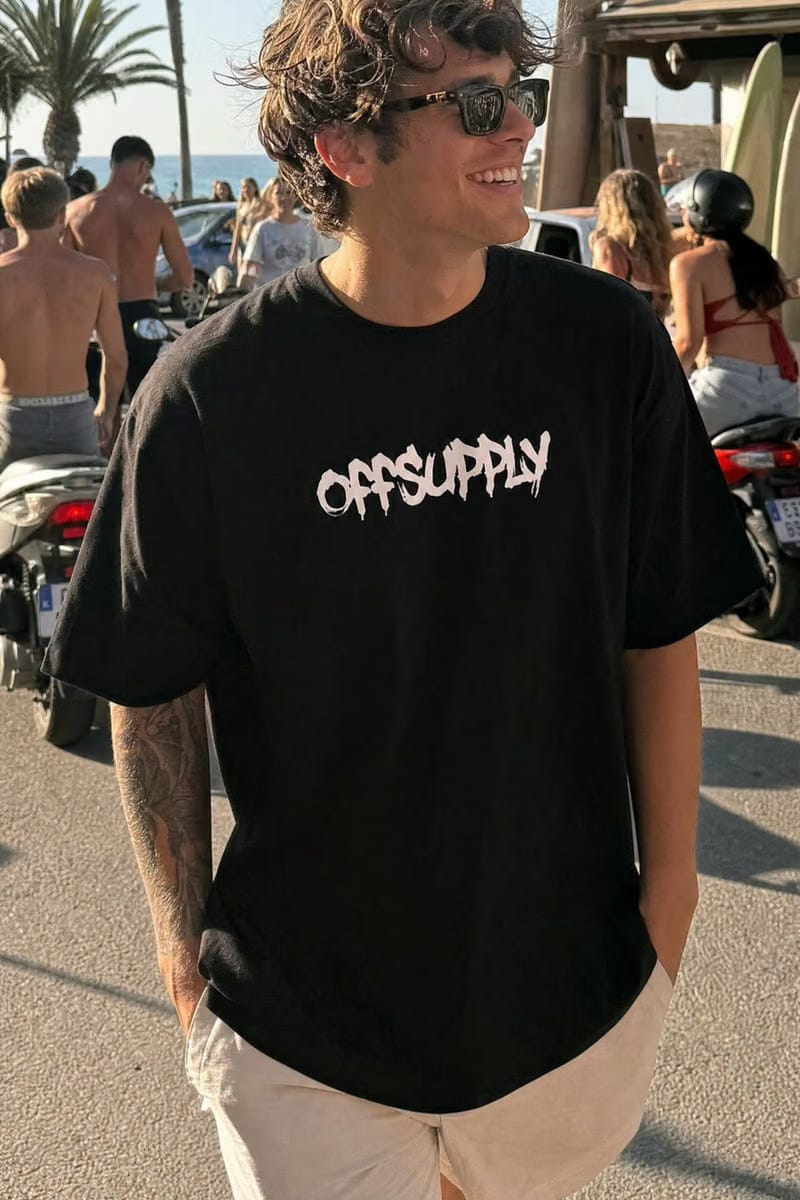 Off supply Club black T-shirt