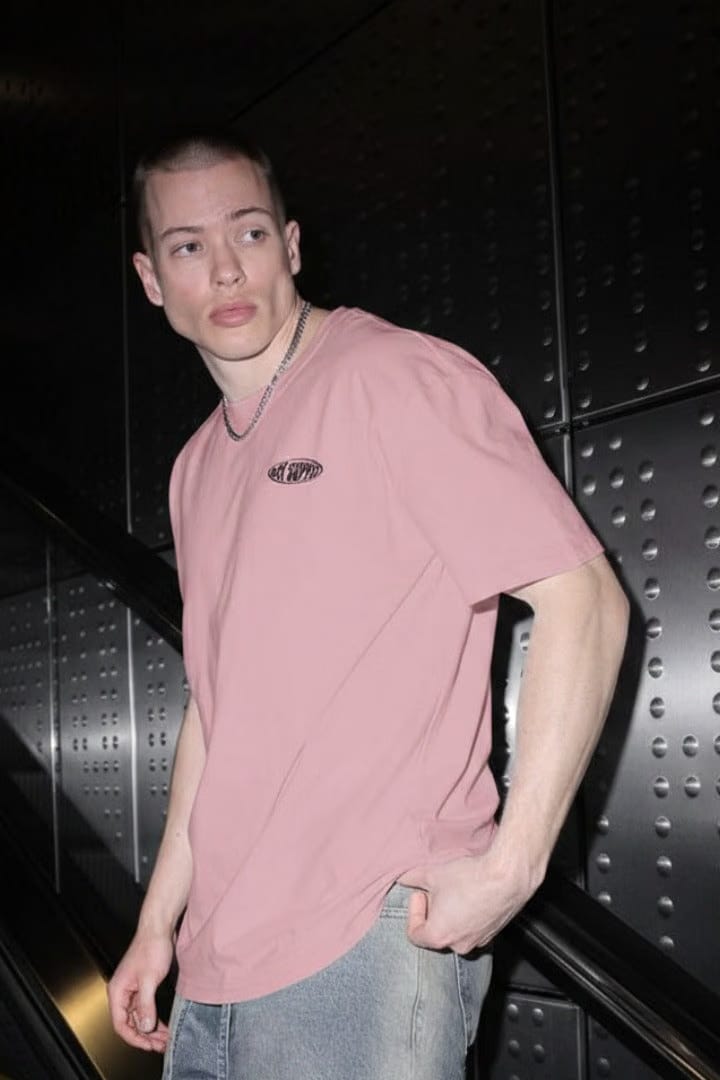 Off supply The crab pink t-shirt