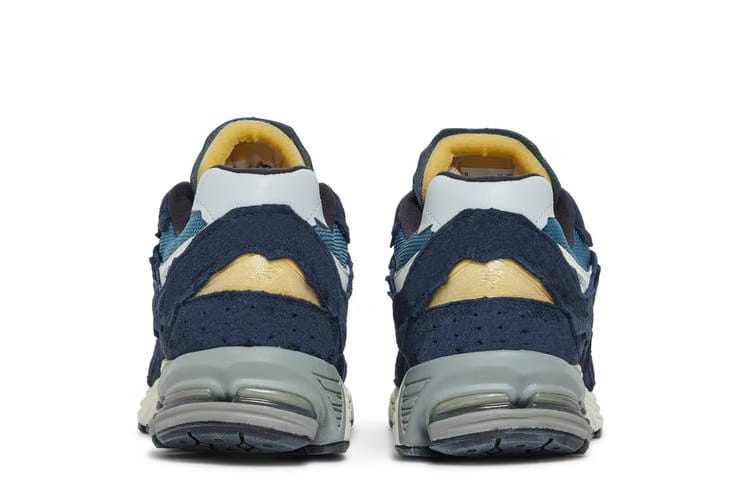 New Balance 2002R Protection Pack Blue