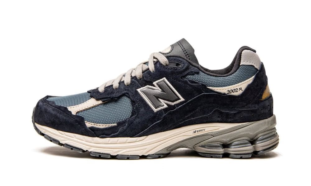 New Balance 2002R Protection Pack Blue