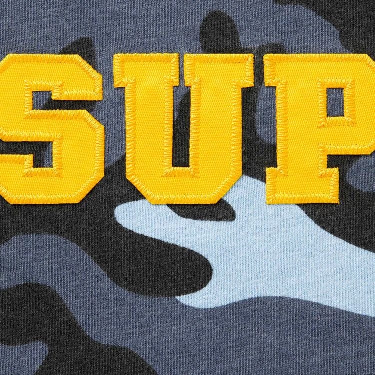 Supreme Collegiate Appliqué Shorts-Sleeve Top Blue Camo