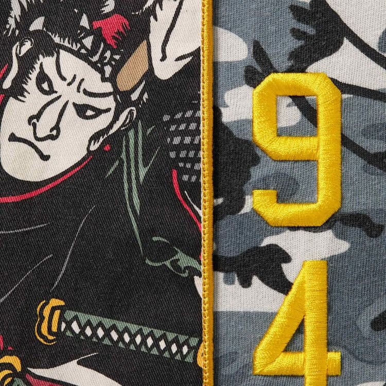 Supreme Crane Shorts-Sleeve Top Black Camo