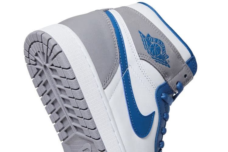 Air Jordan 1 High OG True Blue