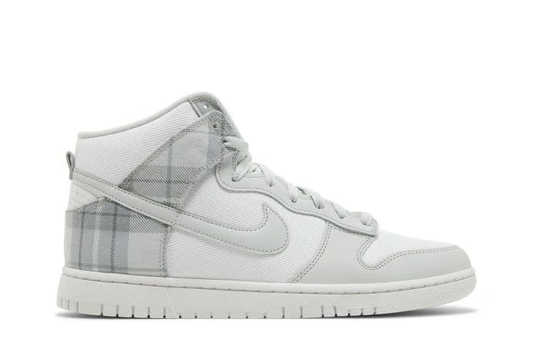 Dunk Hi Retro SE Summit WhiteLight SilverSummit White