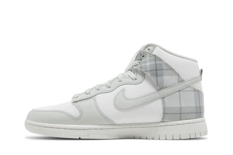 Dunk Hi Retro SE Summit WhiteLight SilverSummit White