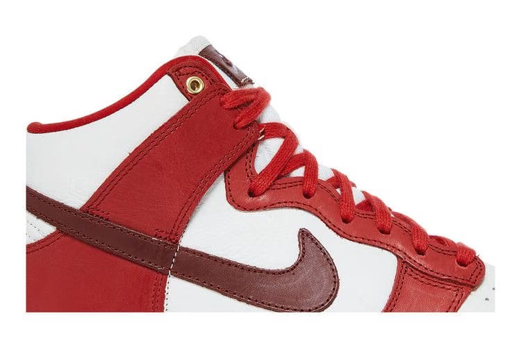 Dunk High LXX Cinnabar
