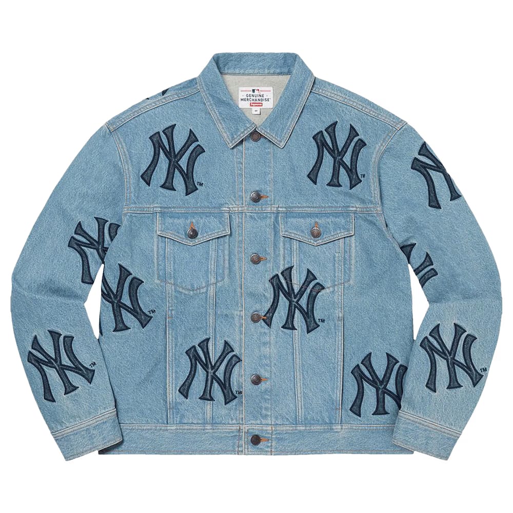 Supreme x New York Yankees Denim Trucker Jacket Washed Blue