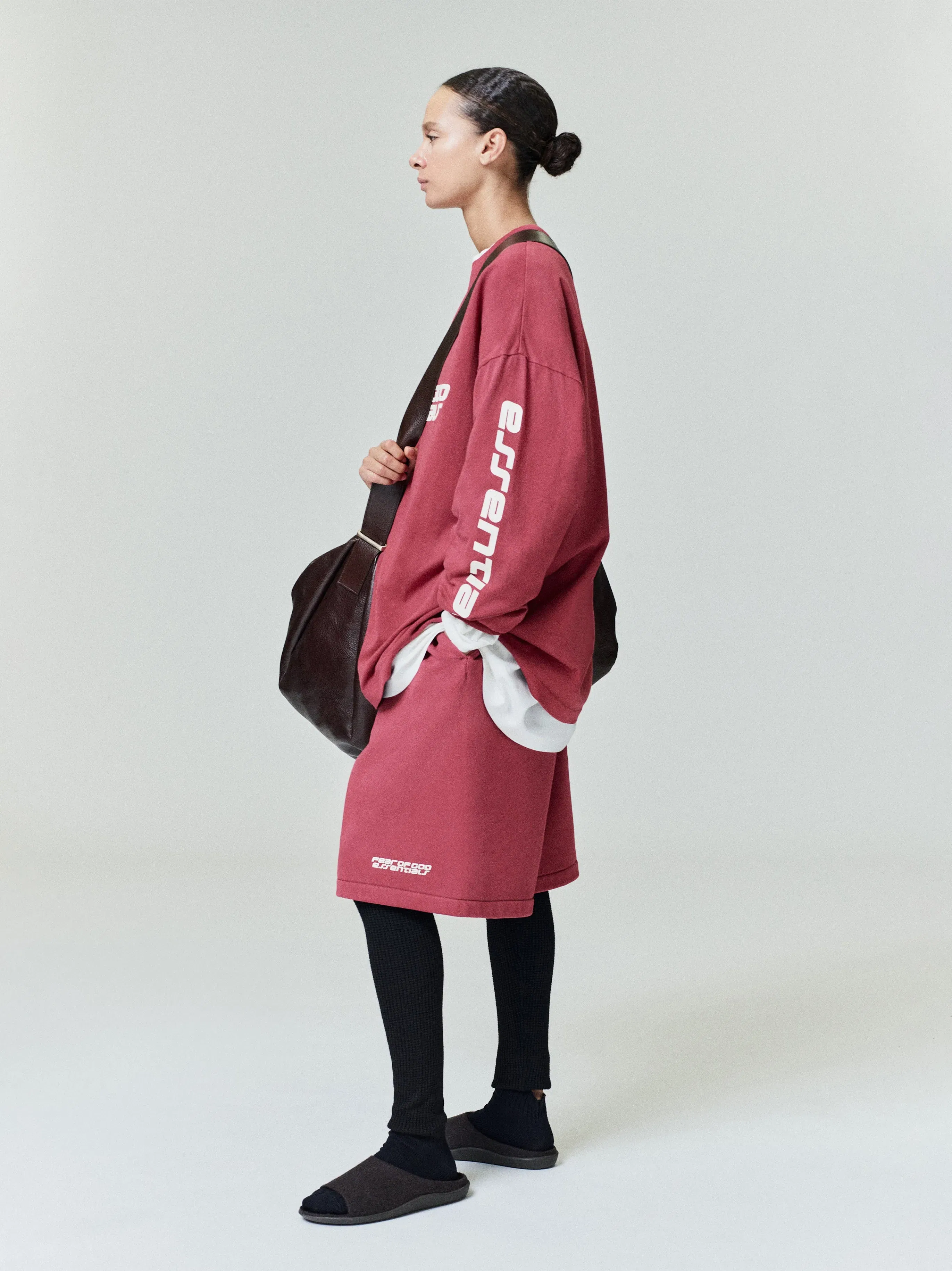 Fear of God Essentials Relaxed Sweatshort Crimson