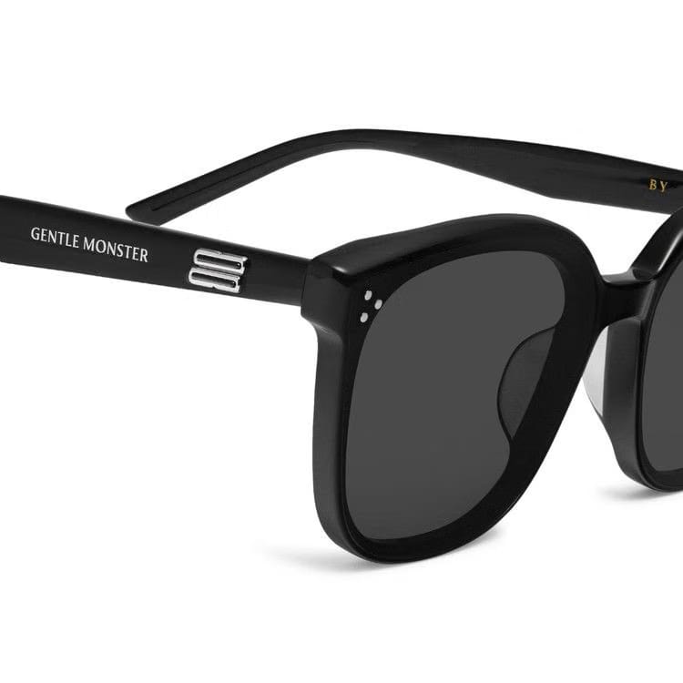 Gentle Monster By 01 Sunglasses Black