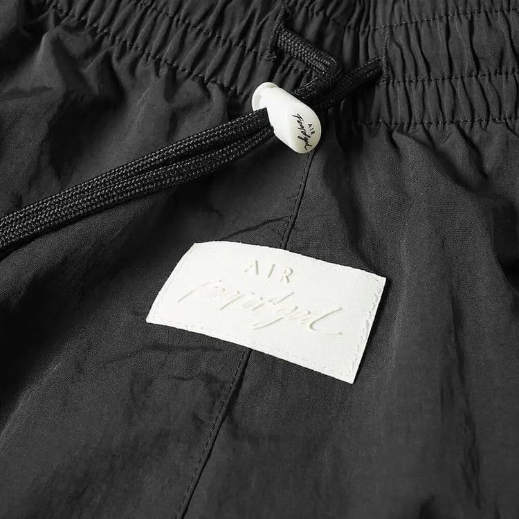 Nike x Fear of God Shorts Black/Light Cream