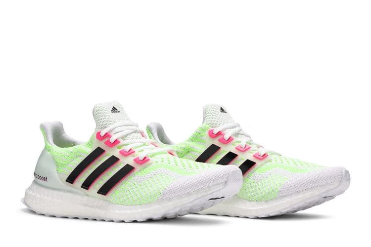 Adidas Wmns UltraBoost 5.0 DNA 'Glow In The Dark - White Black'