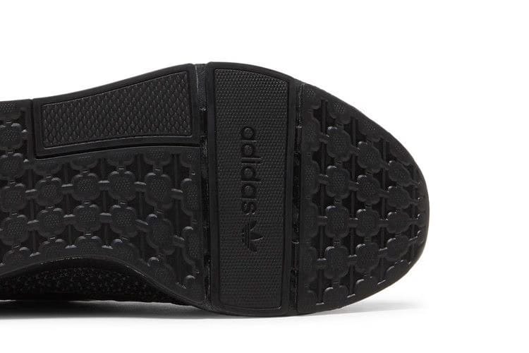 Adidas Swift Run 22 Black Grey
