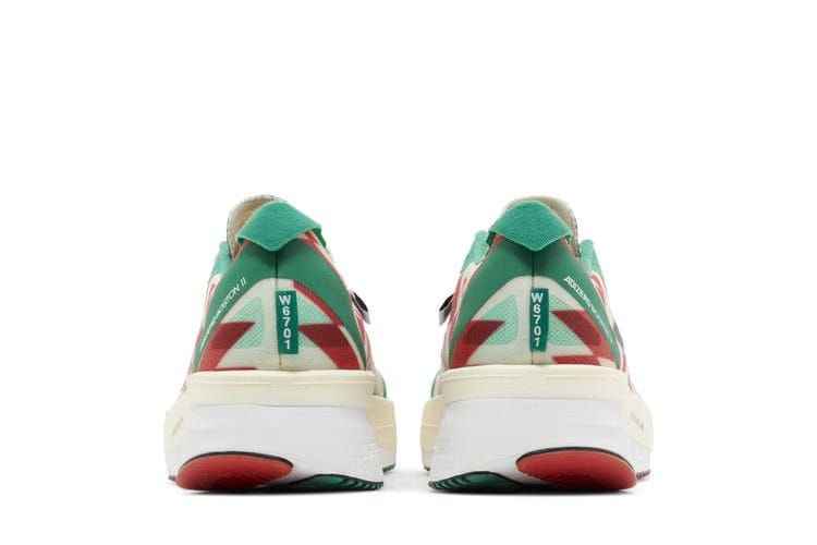 Adidas Adizero Boston 11 Refuel