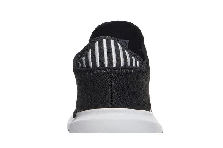 Adidas Wmns Swift Run X 'Black White'
