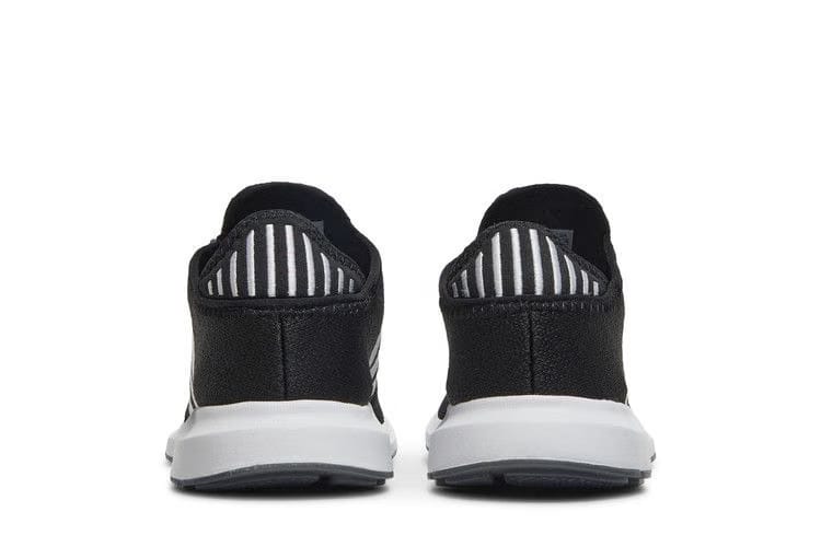 Adidas Wmns Swift Run X 'Black White'