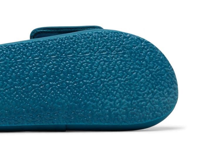 Adidas Yeezy Wmns Season 7 Neoprene Slide 'Aqua'