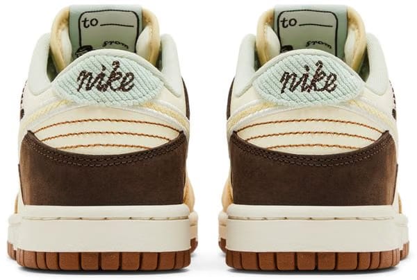 Dunk Low GS Passing Notes Pack