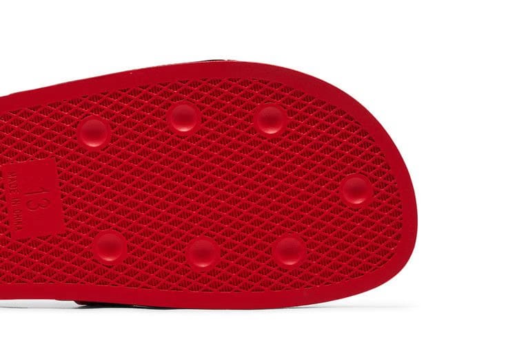 Adidas Shmoofoil Slide Scarlet