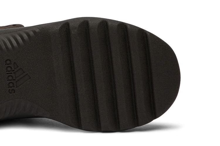 Adidas Yeezy Desert Boot Oil