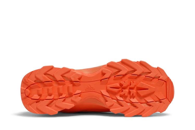 Adidas Yeezy 1050 Hi-Res Sample