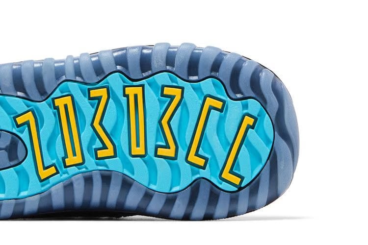 Air Jordan 11 Retro TD Gamma Blue 2025