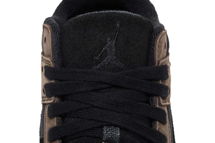 Travis Scott x Air Jordan Jordan Jumpman Jack TR Dark Mocha