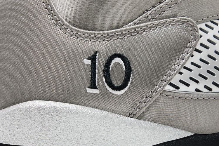 Wmns Air Jordan 5 Retro 'Wings'