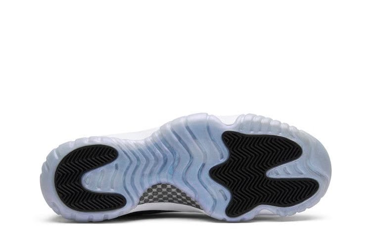 Air Jordan 11 Retro Low Emerald