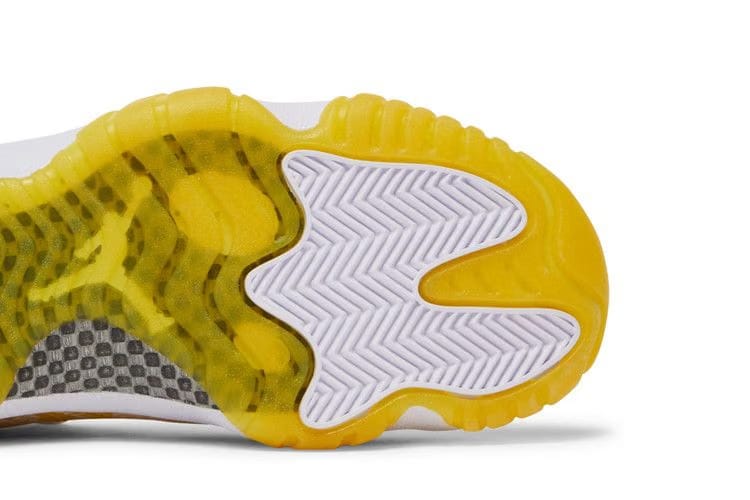 Wmns Air Jordan 11 Low 'Yellow Snakeskin'
