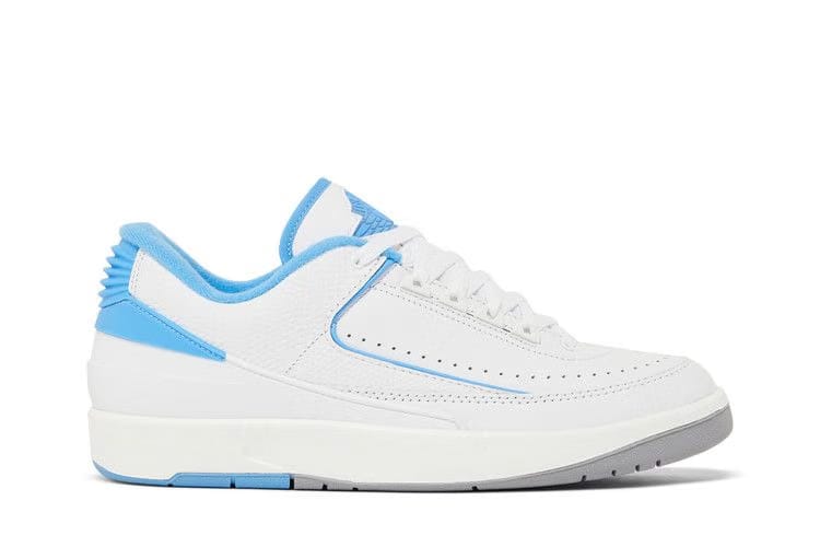 Air Jordan 2 Retro Low UNC