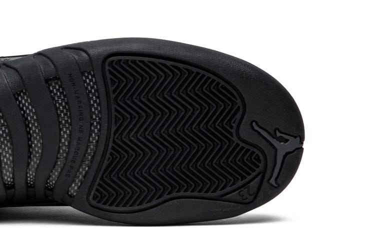 Air Jordan 12 Retro Winterized GS Triple Black