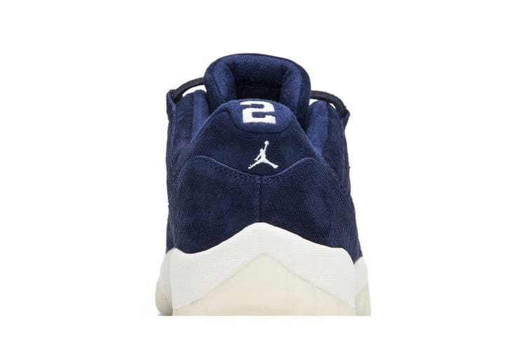 Air Jordan 11 Retro Low RE2PECT
