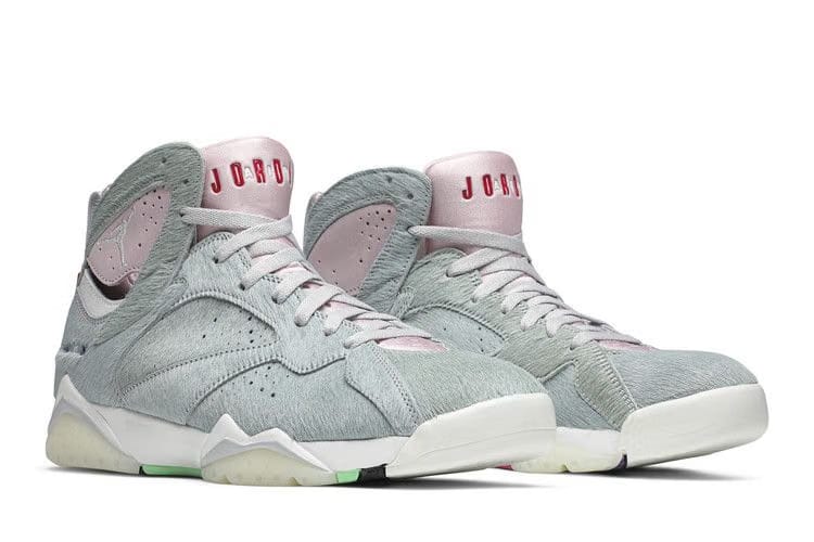 Air Jordan 7 Retro SE Hare 2.0