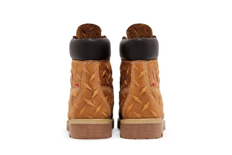 Supreme x Timberland 6 Inch Premium Waterproof Boot Embossed Diamond Plate - Wheat
