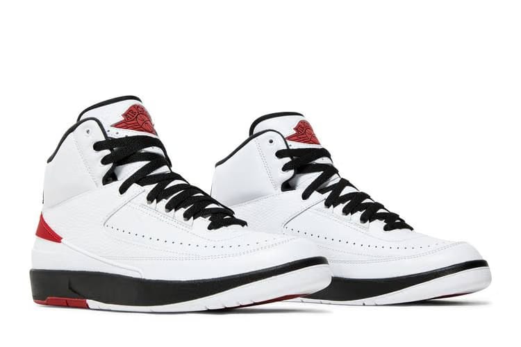 Wmns Air Jordan 2 Retro WhiteVarsity RedBlack