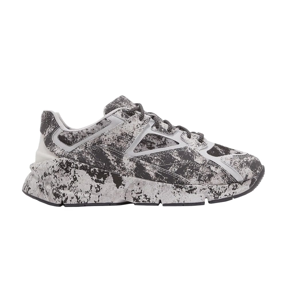 Under Armour UA Forge 96 Disrupt Cement Moon