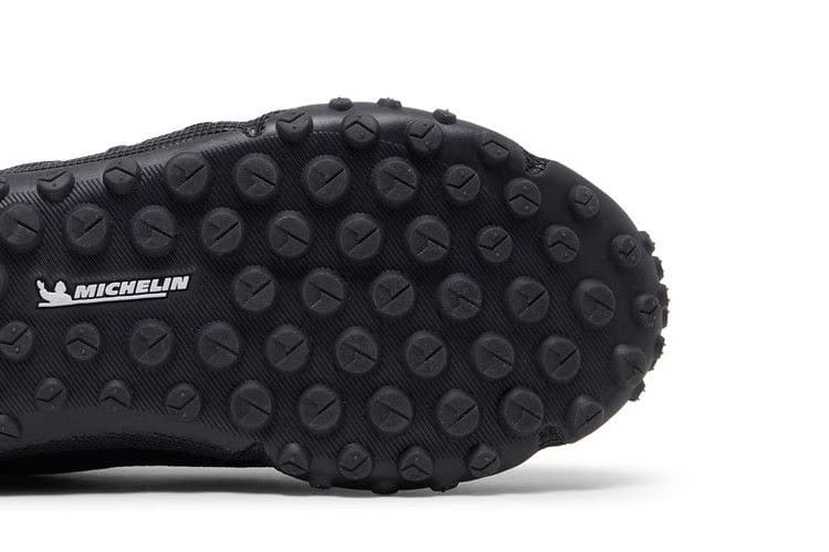 Under Armour HOVR Summit Fat Tire Delta Triple Black