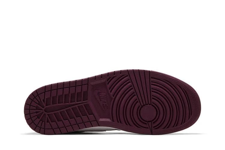 Air Jordan 1 Retro High OG Bordeaux