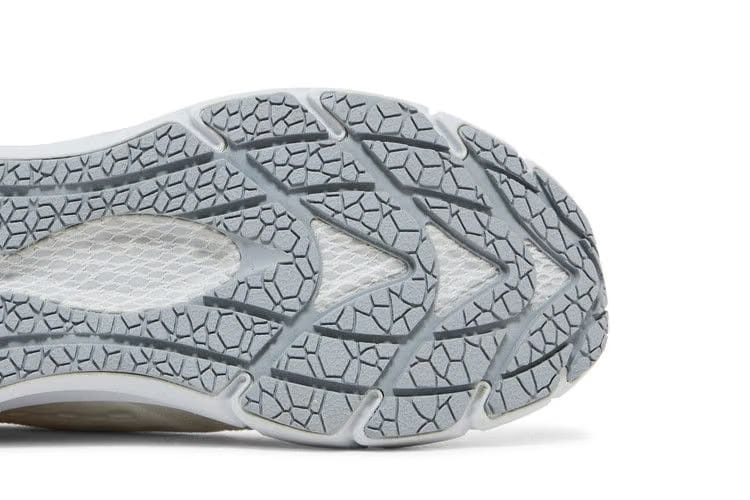 Under Armour HOVR Phantom 2 White Metallic Silver