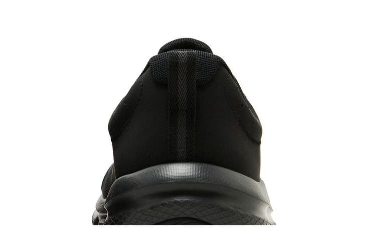 Under Armour Charged Assert 10 4E Wide Triple Black