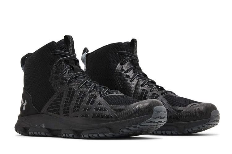 Under Armour Micro G Strikefast Mid Black Pitch Grey