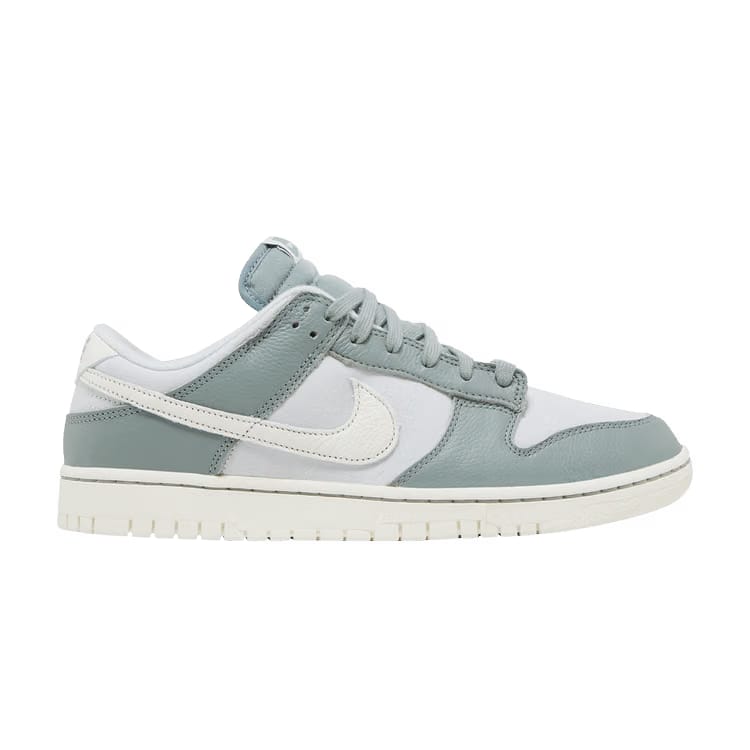 NIKE DUNK LOW MICA GREEN
