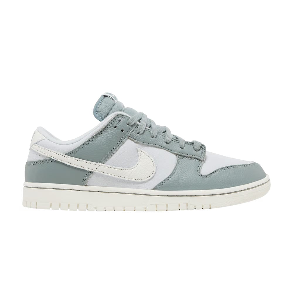 NIKE DUNK LOW MICA GREEN