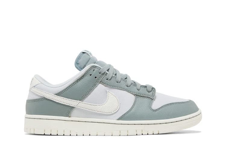 NIKE DUNK LOW MICA GREEN