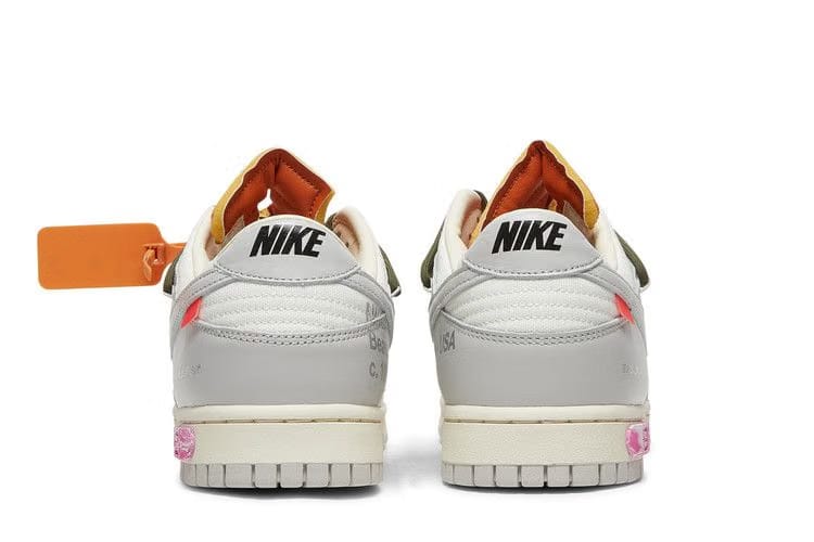 Off-White x Dunk Low Lot 22 of 50