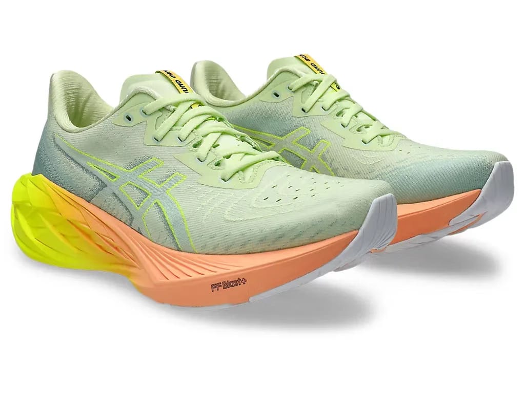 Asics Novablast 4 Paris