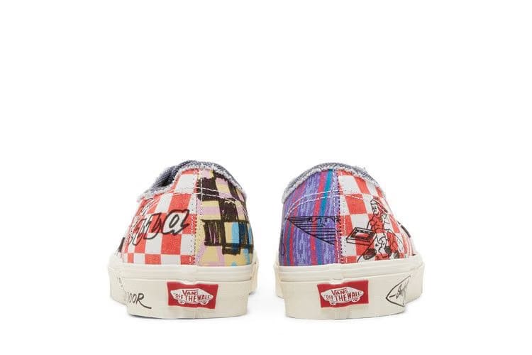 Stranger Things x Vans Authentic Surfer Boy Pizza