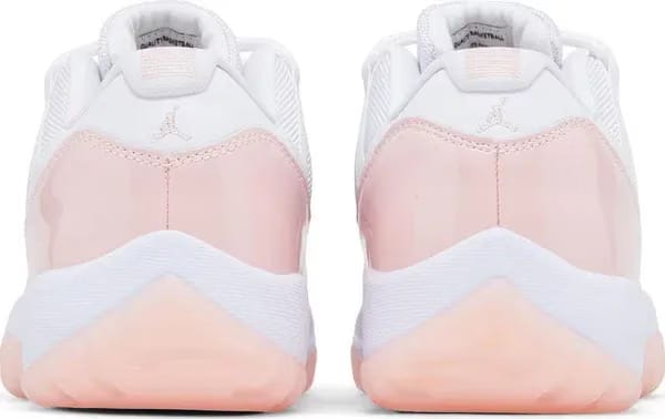 Air Jordan 11 Retro Low Legend Pink