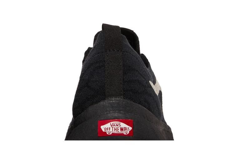 Vans UltraRange VR3 Black Gum