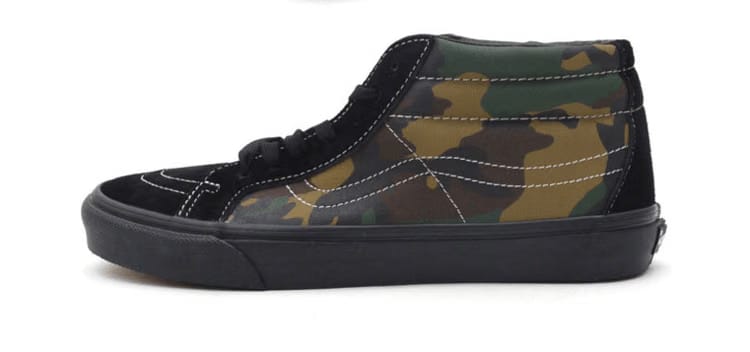 Vans Supreme x Sk8-Mid Reissue Woodland Camo